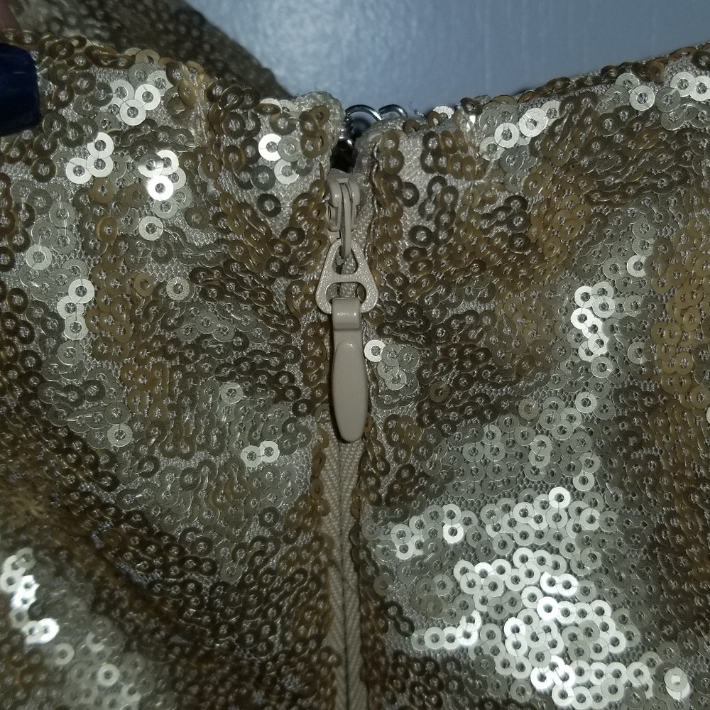 Lulu's - Picture 4 of 4